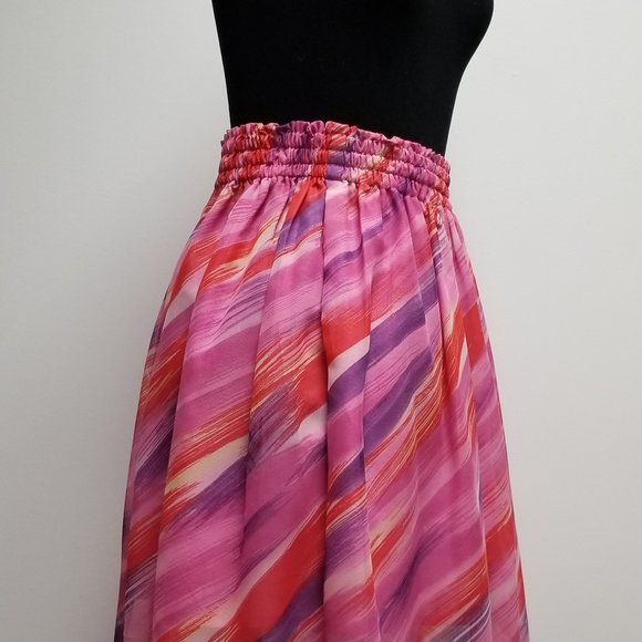 Handmade Pink Elastic Waist Skirt - Picture 2 of 2